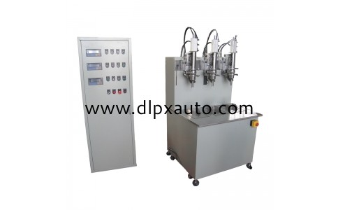 5L三頭灌裝機 速度快